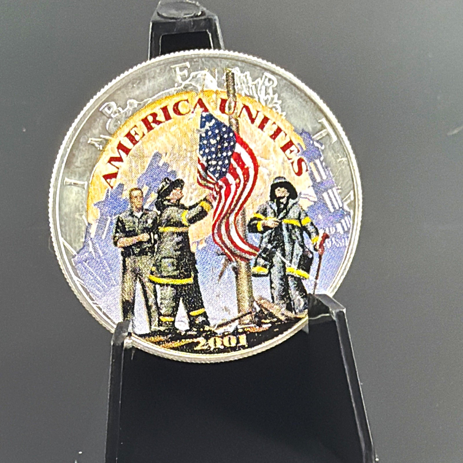 2001 9/11 Tribute Commemorative Challenge Coin Police Firefighters USA