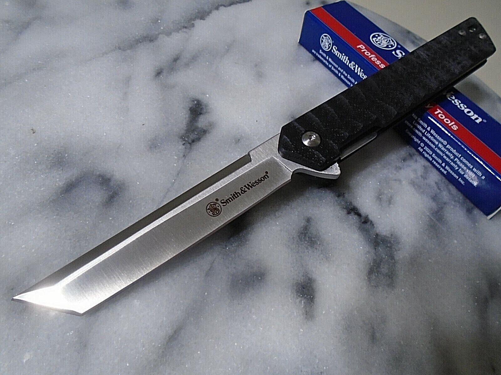Smith & Wesson Ball Bearing Pivot Slim Tanto Pocket Knife 24/7 Folder 8Cr13MoV