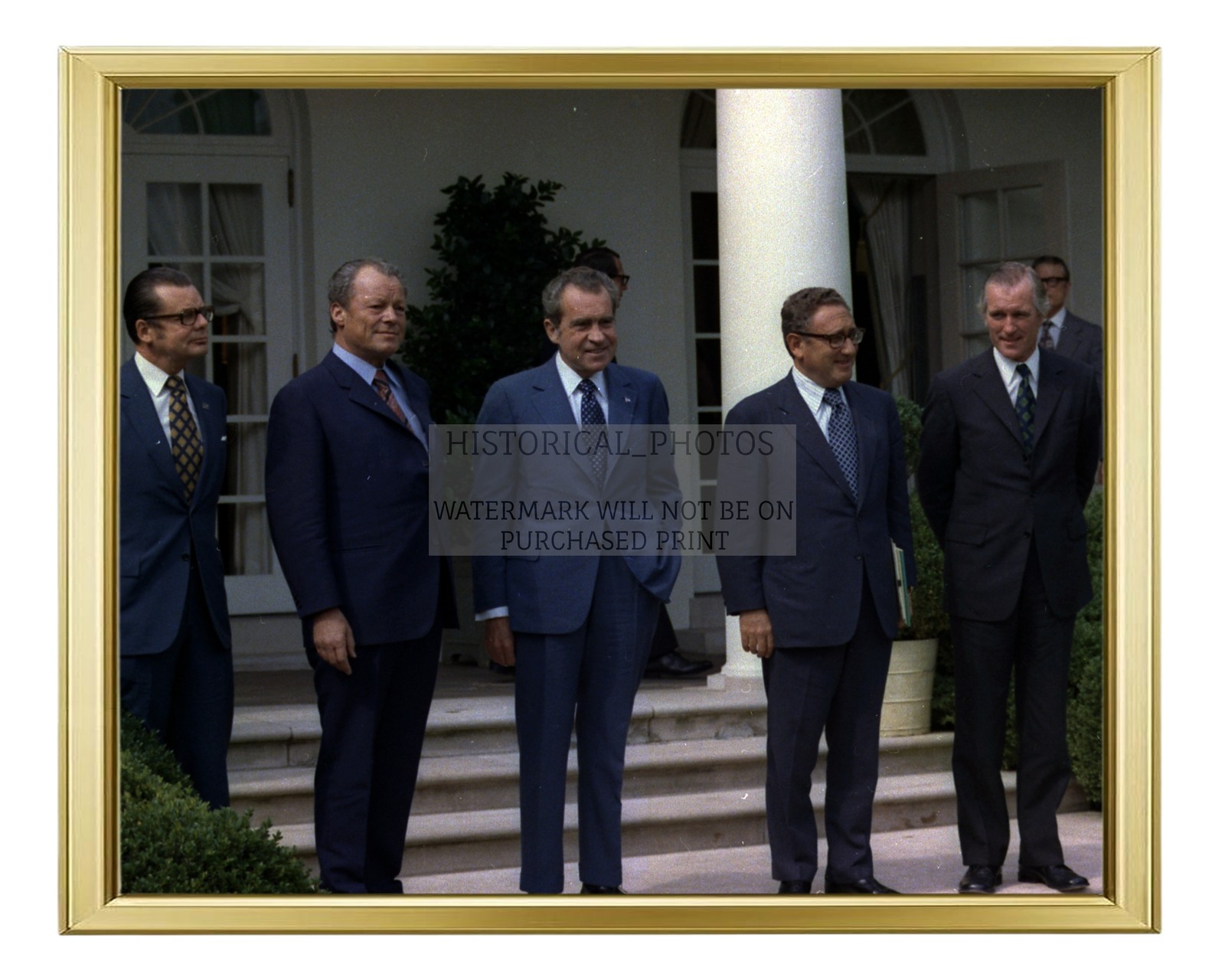 RICHARD NIXON WILLY BRANDT WEST GERMAN CHANCELLOR 8X10 GOLD FRAMED PHOTO