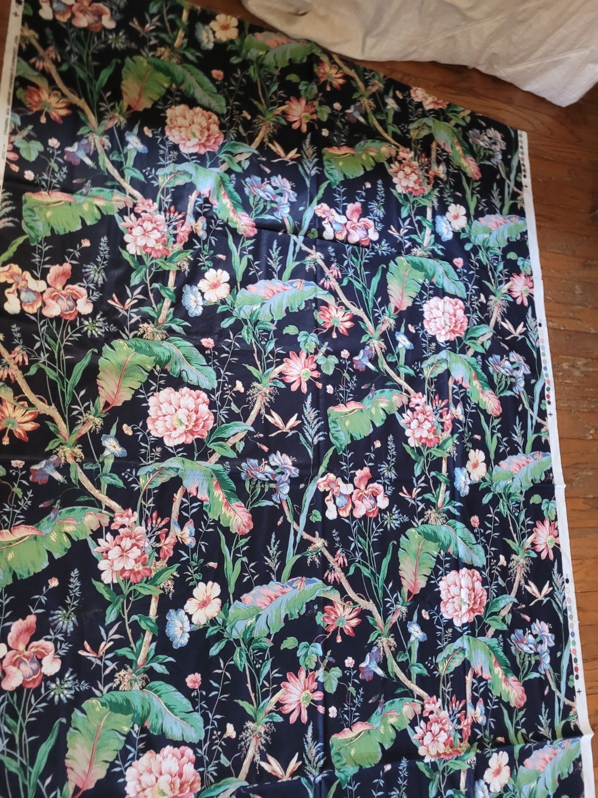 Deborah Danser Vintage Floral Fabric 118