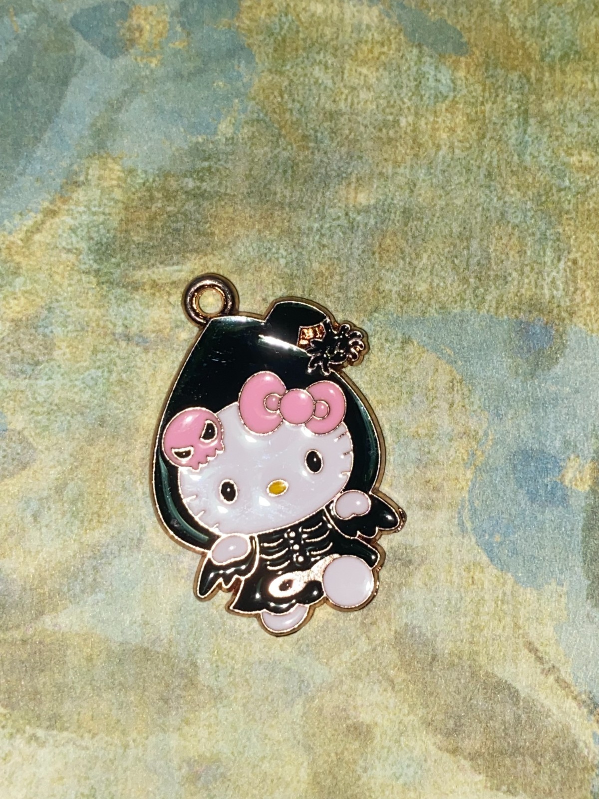 HELLO KITTY Halloween NEW Small Charm VAMPIRE Craft & Collect Sanrio