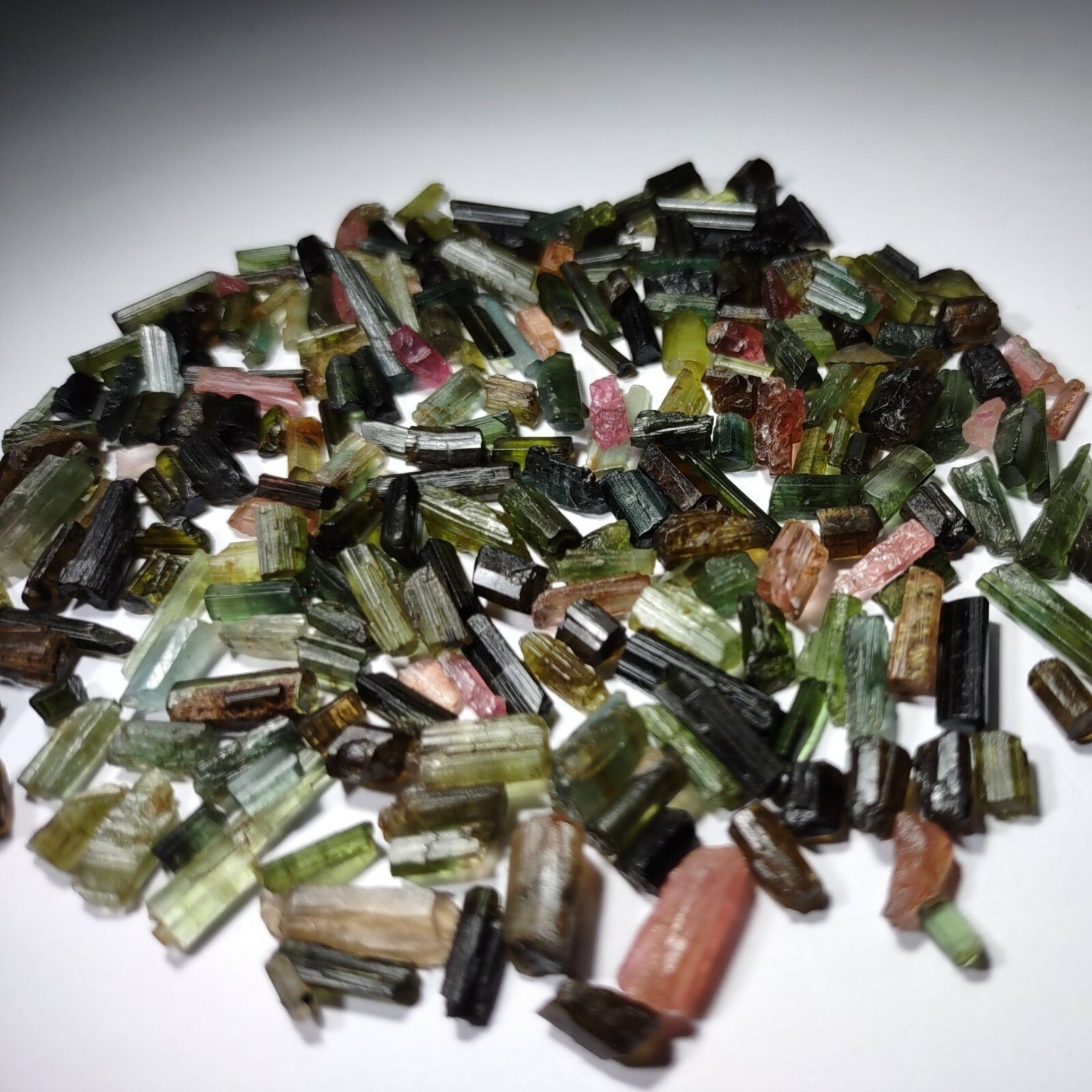 Tourmaline Crystal specimens  Mozambique  75 cts
