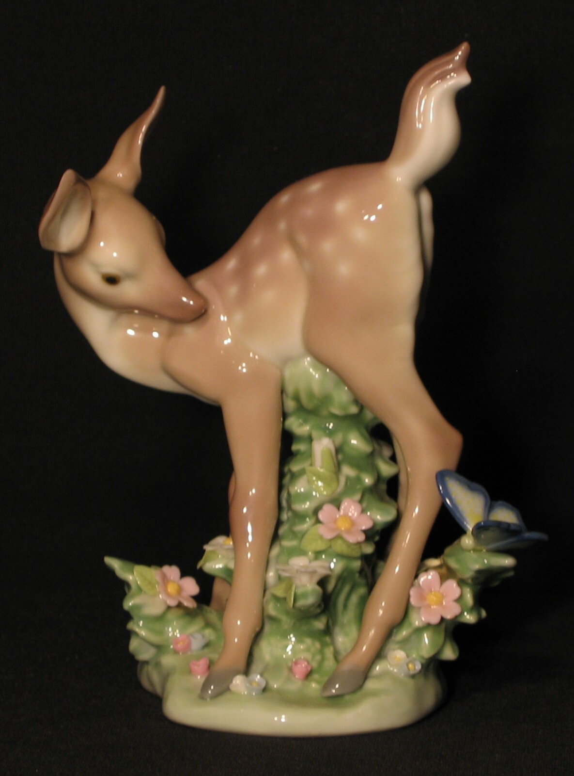 Lladro Hi There  Deer with Butterfly W/Org. Box