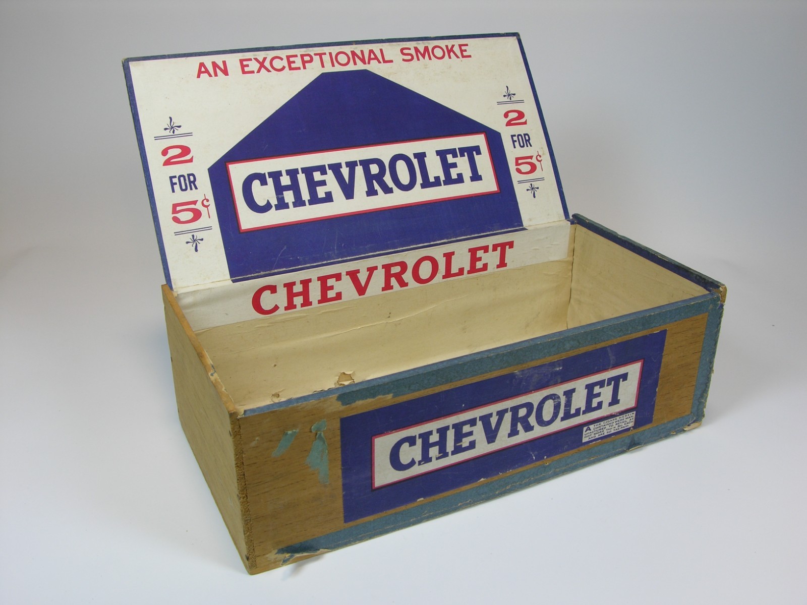 Rare Vintage Chevrolet Wooden Cigar Box - 1930\'s \