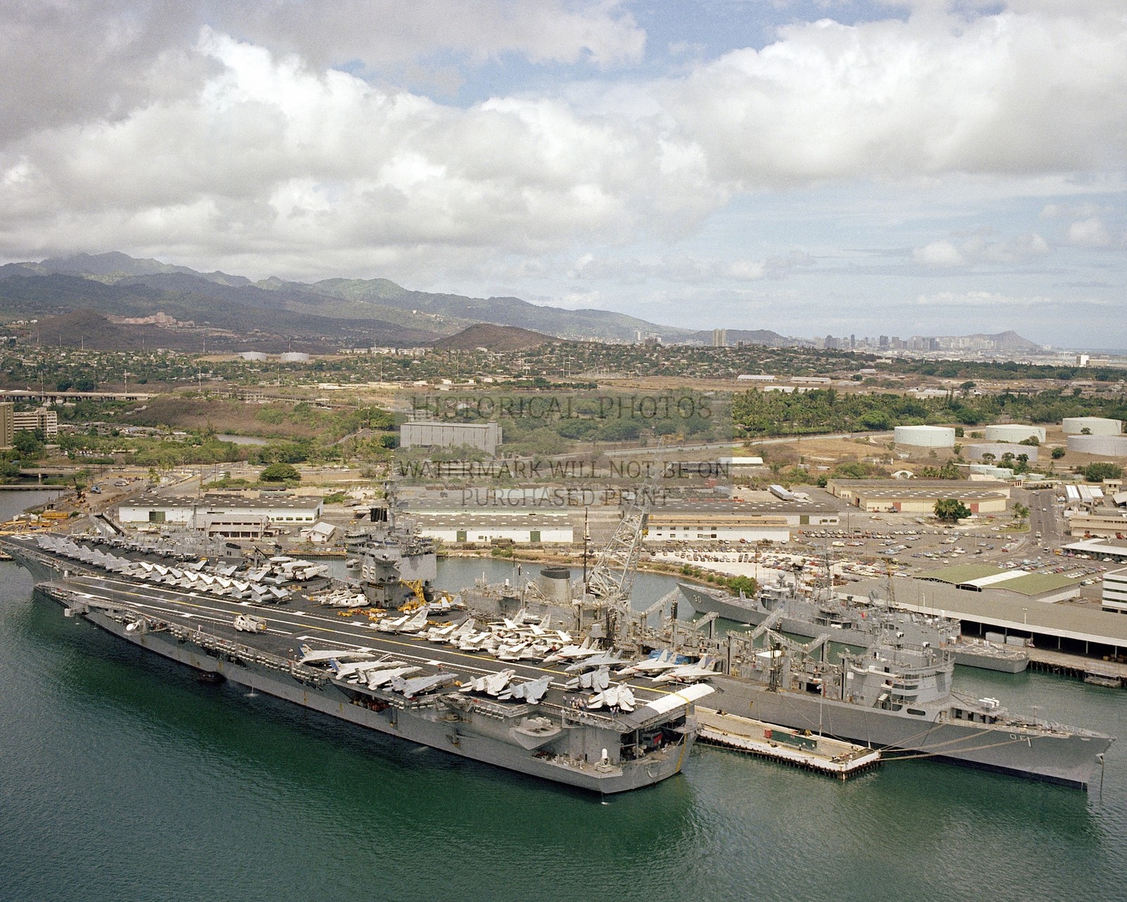 USS ENTERPRISE CVN-65 AIRCRAFT CARRIER PEARL HARBOR 1984 8X10 PHOTO