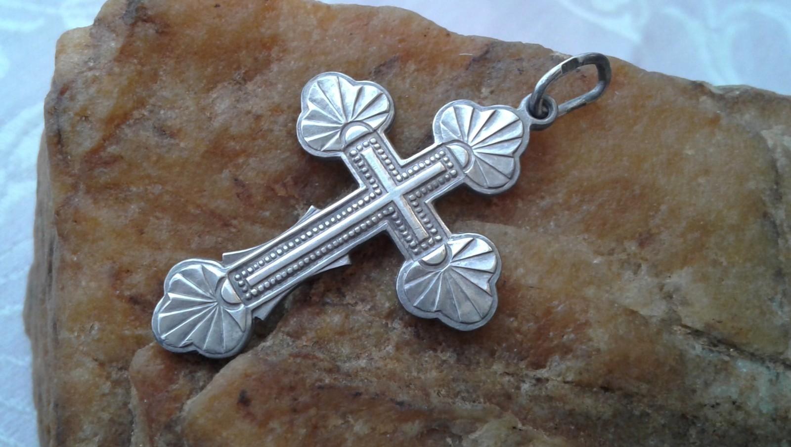 VINTAGE SOLID STERLING SILVER ANTIOCHIAN-STYLE BYZANTINE ORTHODOX CROSS PENDANT
