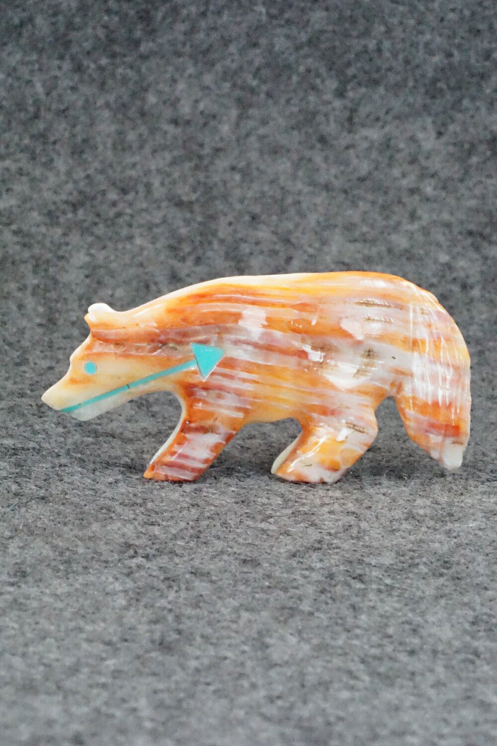 Wolf Zuni Fetish Carving - Andres Quandelacy