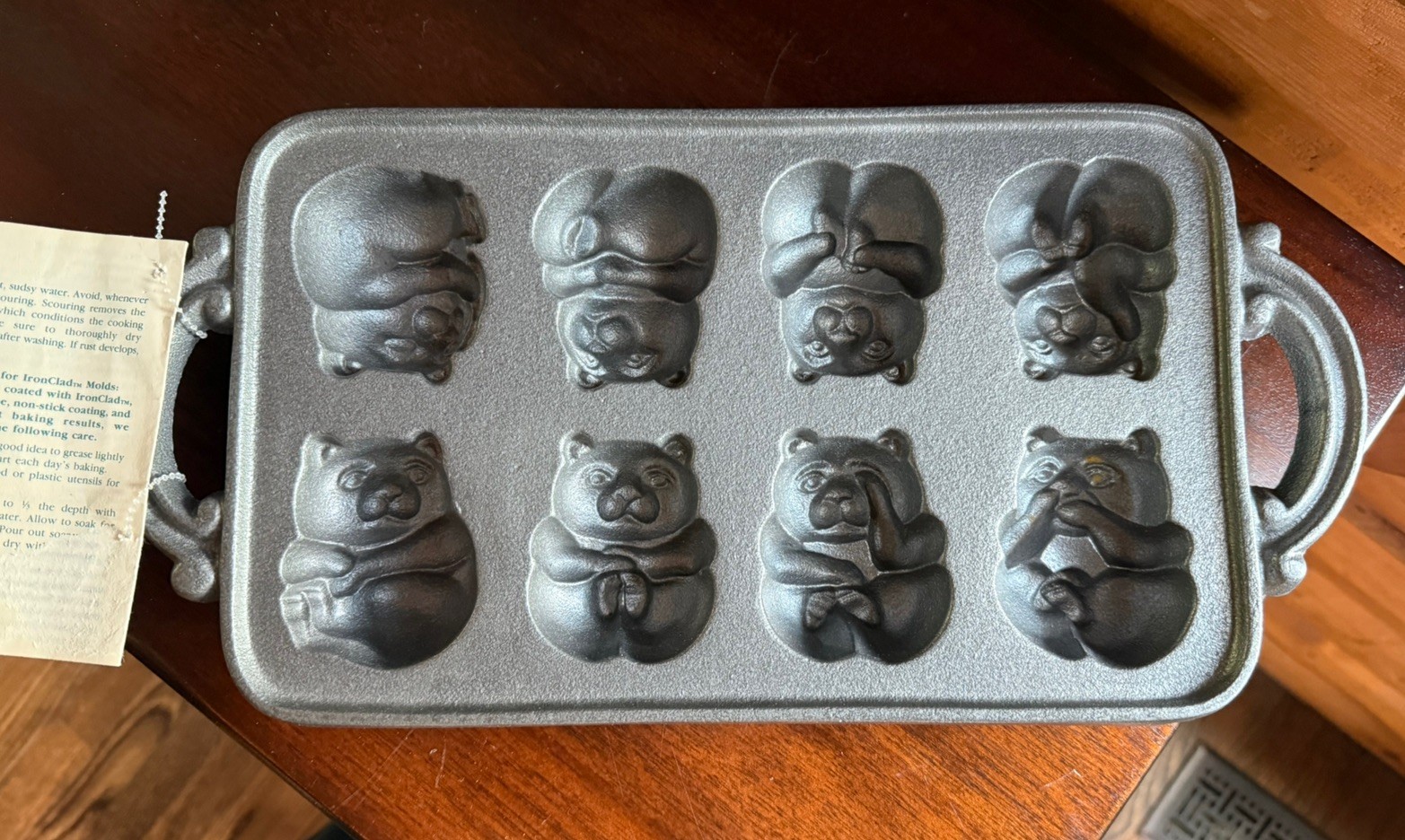 Vintage 1984 Cast Iron Teddy Bear Mold Pan USA John Wright Muffin Cupcake - Vintage 1984 Cast Iron Teddy Bear Mold Pan USA John Wright Muffin Cupcake -