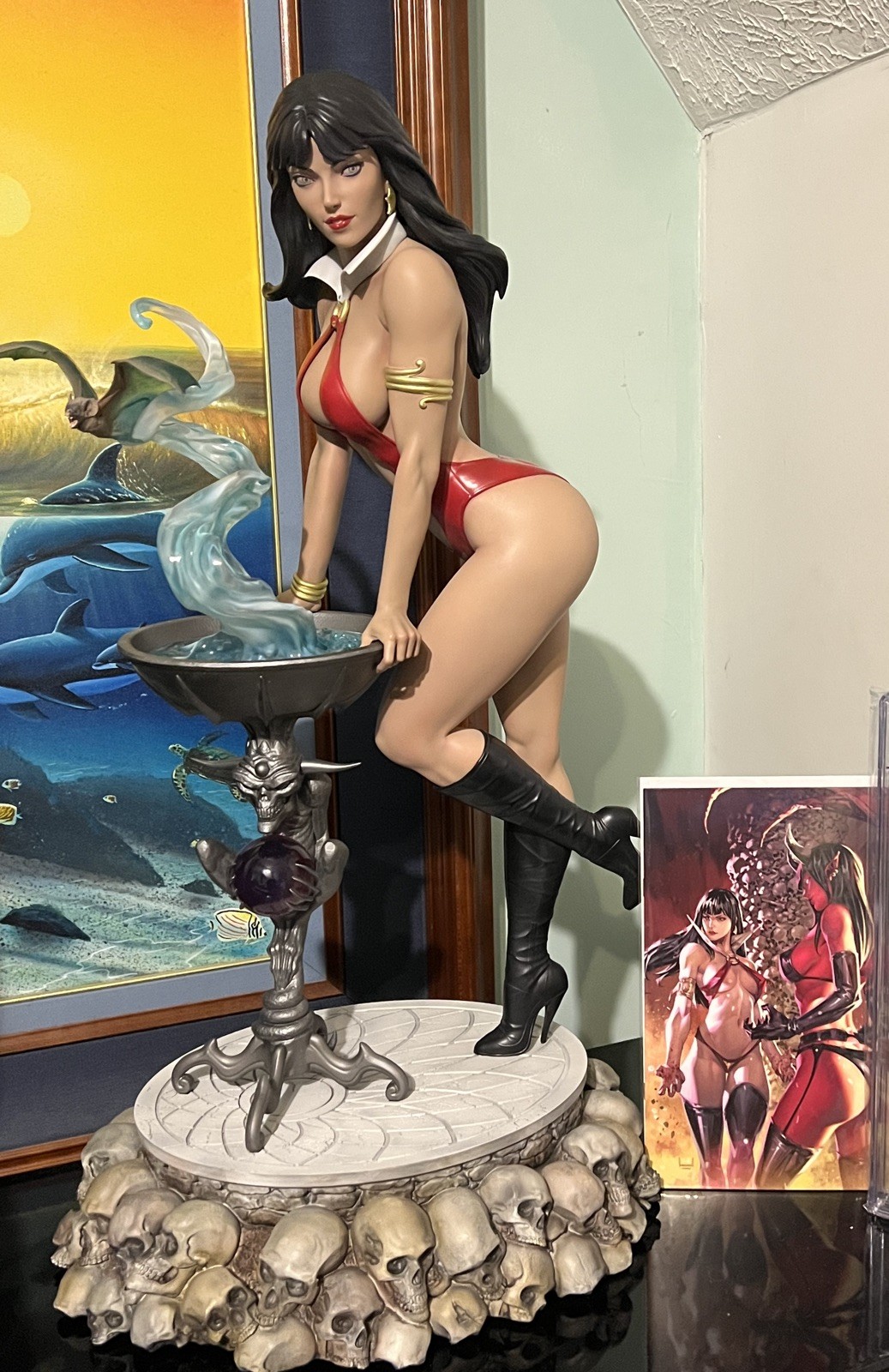 PCS Vampirella 1/3 Scale Statue PCS Vampirella 1/3 Scale Statue