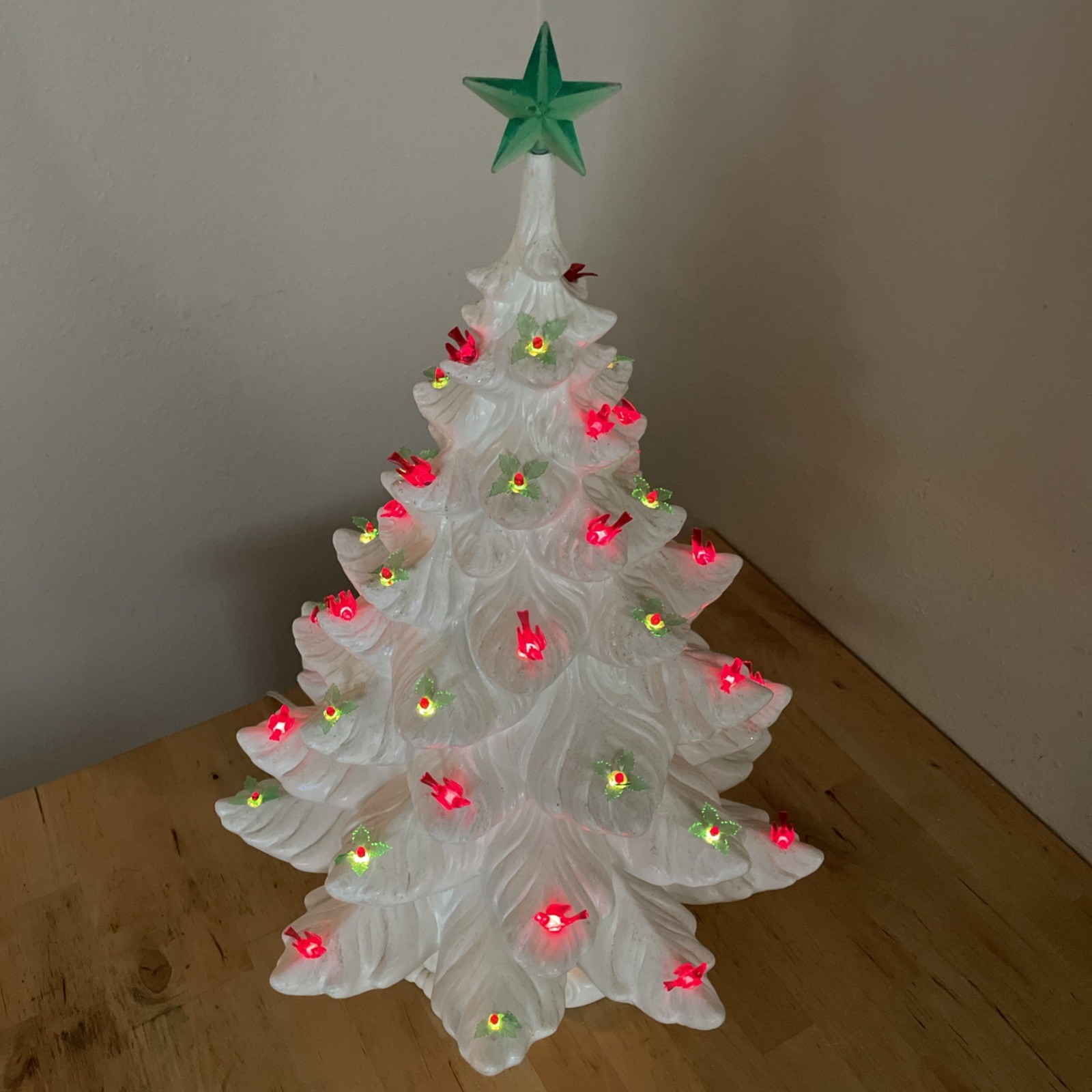 Vintage Rare Ceramic Christmas Tree White 3 Piece 23\ Vintage Rare Ceramic Christmas Tree White 3 Piece 23\