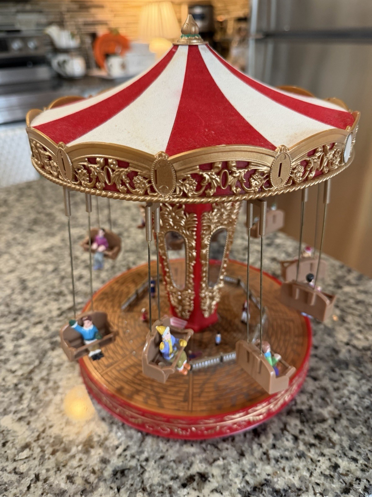 Mr. Christmas Gold Label World\'s Fair Swing Carousel Musical Lights Up, Music** Mr. Christmas Gold Label World\'s Fair Swing Carousel Musical Lights Up, Music**