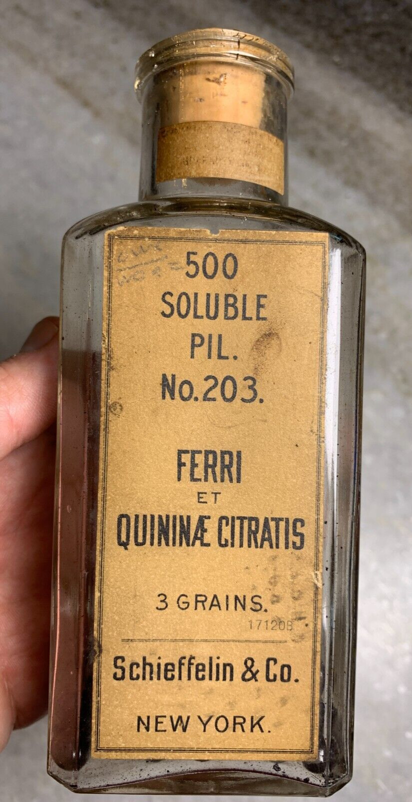 Antique Bottle ORIGINAL PILLS LABEL Schieffelin NEW YORK Ferri Quininae Citras
