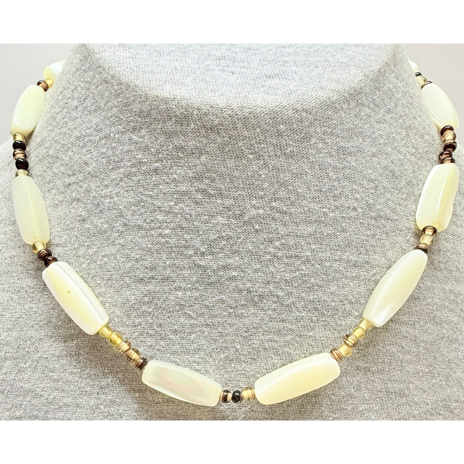 Antique 1920s Mother of Pearl & Glass Bead Necklace