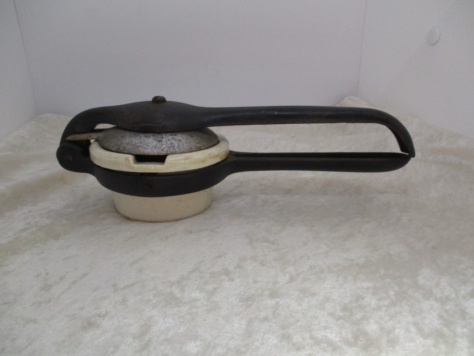 Antique Cast Iron/Porcelain/Wood Hand-Press Juicer