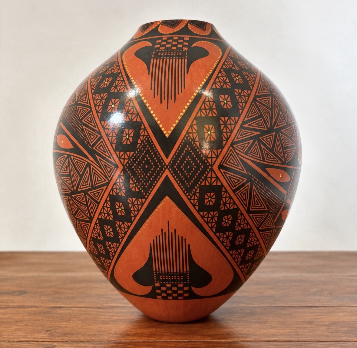 Mata Ortiz Trini Silveira Mexican Fine Art Pottery Olla Vase 6x5”