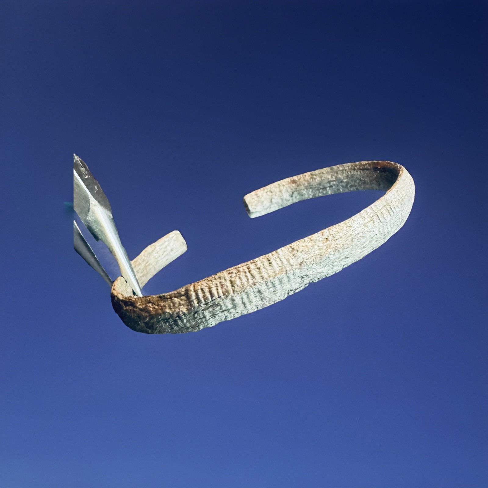GENUINE ANCIENT Iron Penannular Bracelet, 2nd Century BCE