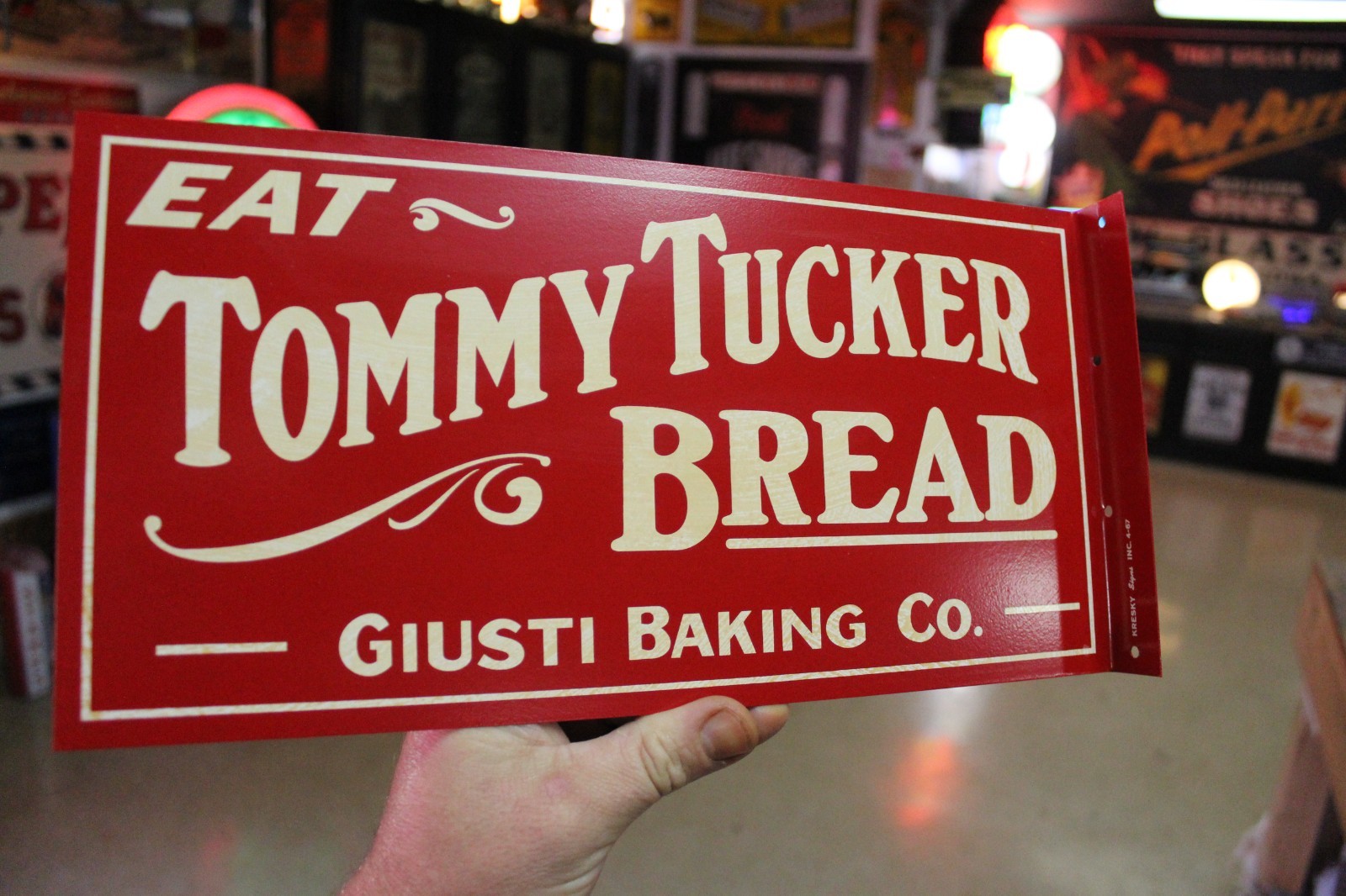 RARE 1967 EAT  GIUSTI TOMMY TUCKER BREAD PAINTED METAL 2-SIDED FLANGE SIGN CORN