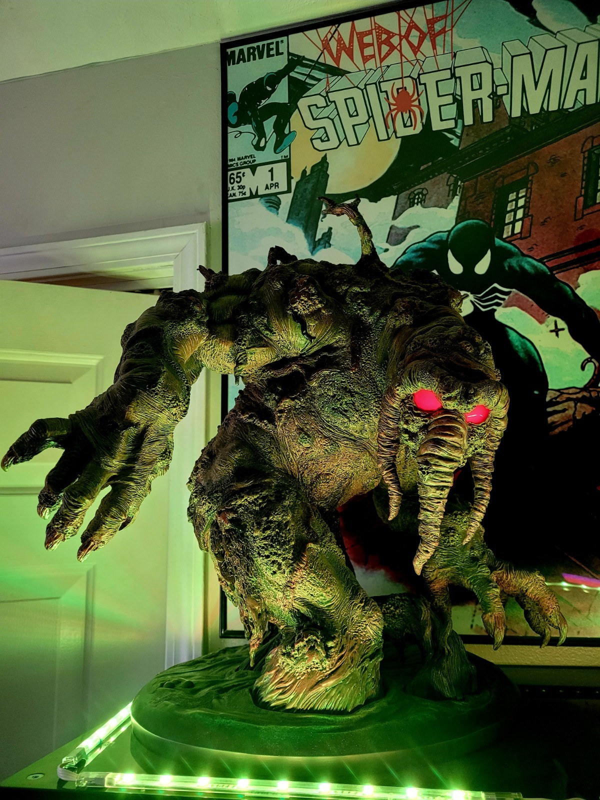 Sideshow Collectibles Man-Thing Maquette 1/4 Scale RARE