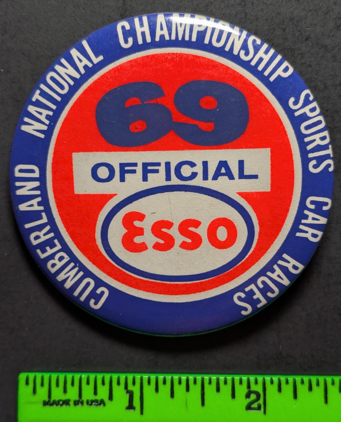 Vintage 1969 Cumberland Sports Car Races ESSO Gas Pinback Pin