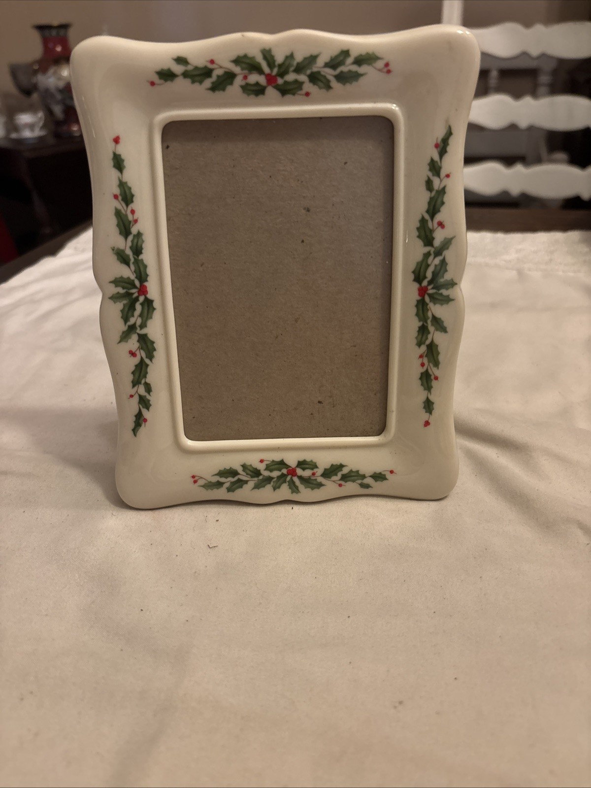 Vintage Lenox China Holiday Holly Christmas Picture Frame - 3.5\