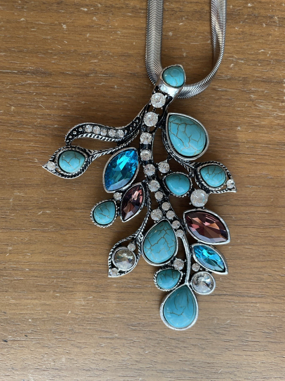 Turquoise Faux Statement Necklace Silver Tone Chain Blue Teal Rhinestone Pendant