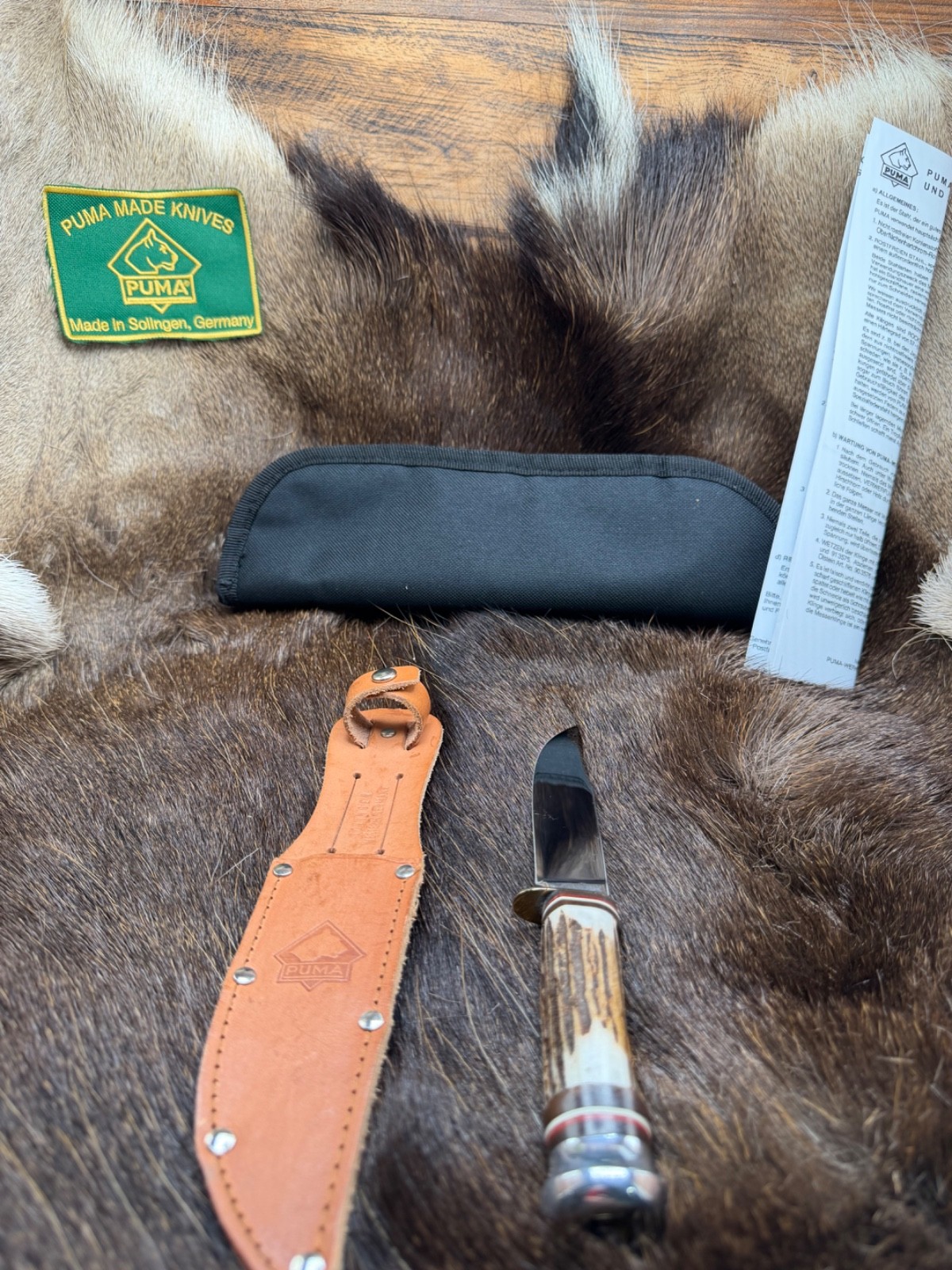 PUMA Scout Knife Stag Handles Fixed Blade With A Leather Sheath Mint & Pouch