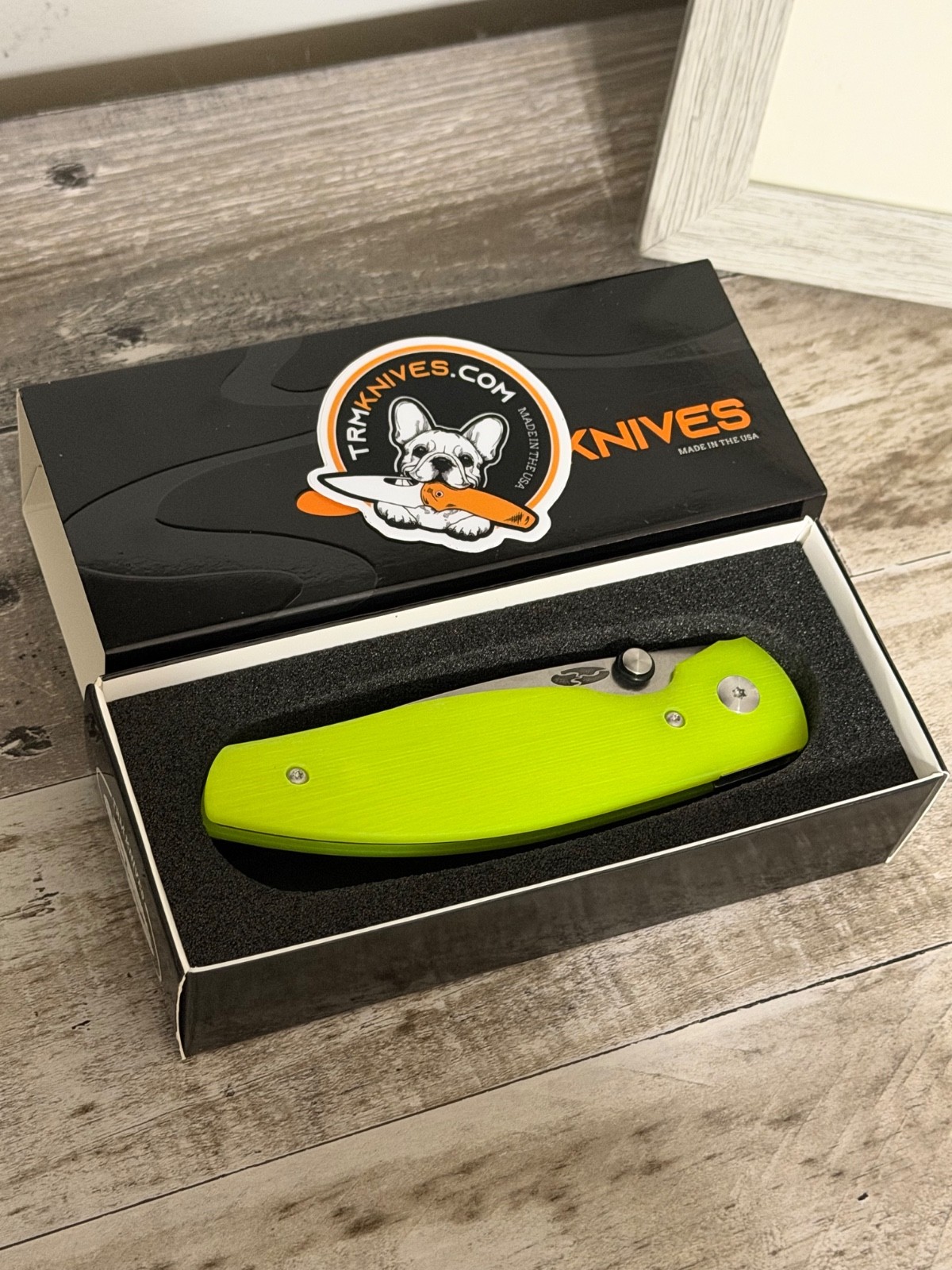 Three Rivers Manufacturing TRM | Atom | Liner Lock | Sunburst Day Glow G-10