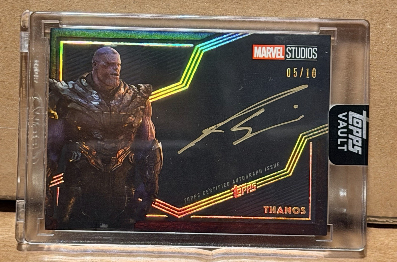 Topps 2026 Marvel Vault Thanos Josh Brolin Gold Auto LIG-JB Serial Numbered /10 Topps 2026 Marvel Vault Thanos Josh Brolin Gold Auto LIG-JB Serial Numbered /10