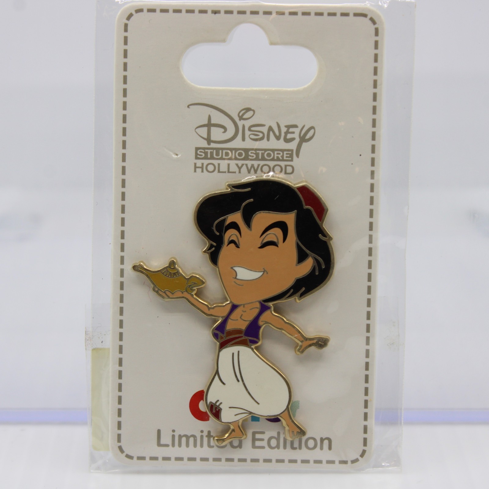 A5 Disney DSSH DSF LE Pin Cuties Aladdin Lamp A5 Disney DSSH DSF LE Pin Cuties Aladdin Lamp
