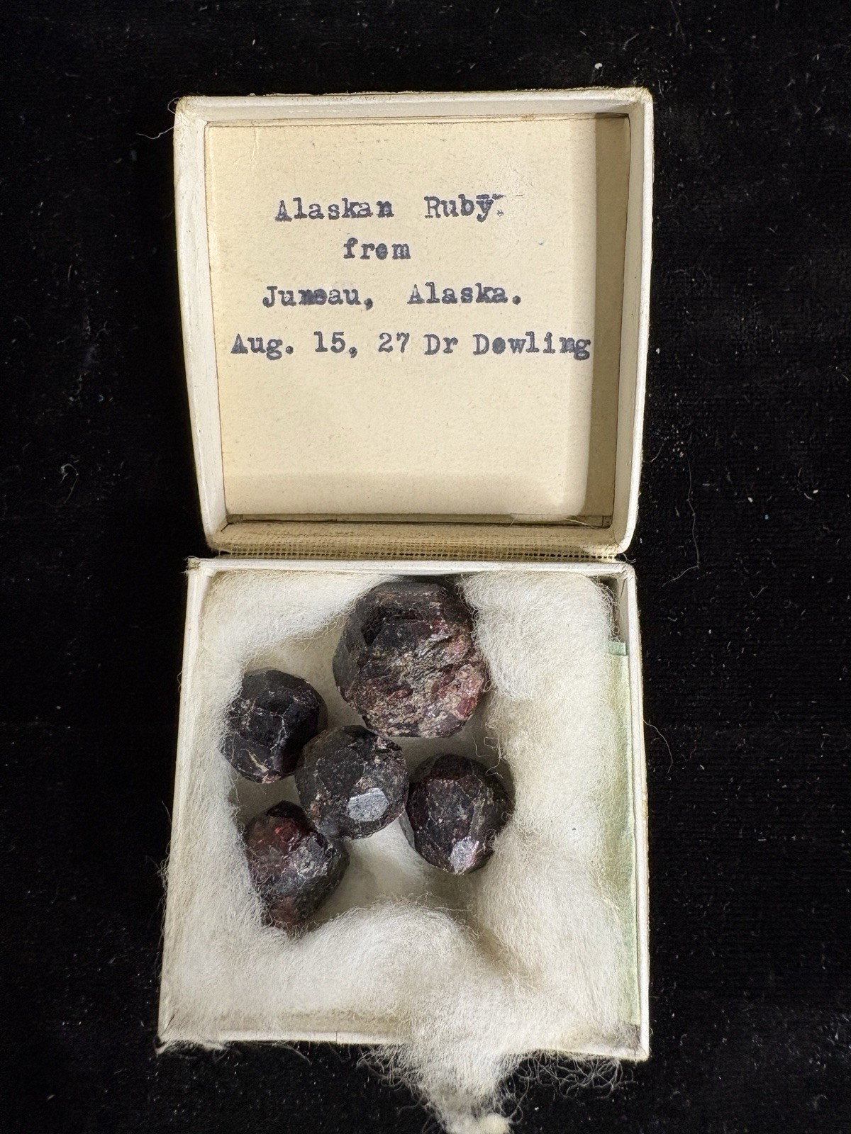Antique 1927 Alaskan Ruby Garnet Specimens - Juneau, AK - Vintage Pharmacy Box