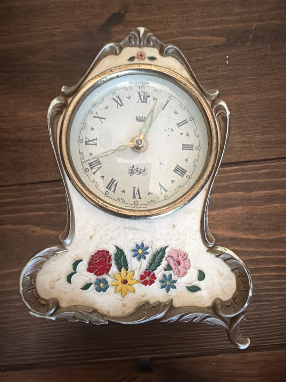 A vintage Ladoe \