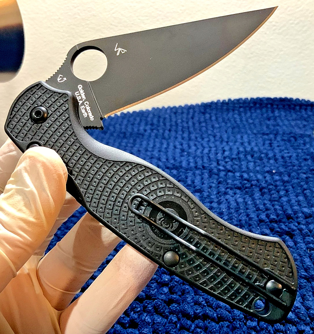 Spyderco Para Military 2 Lightweight Compression Lock *BLACKOUT* SC81PBBK2