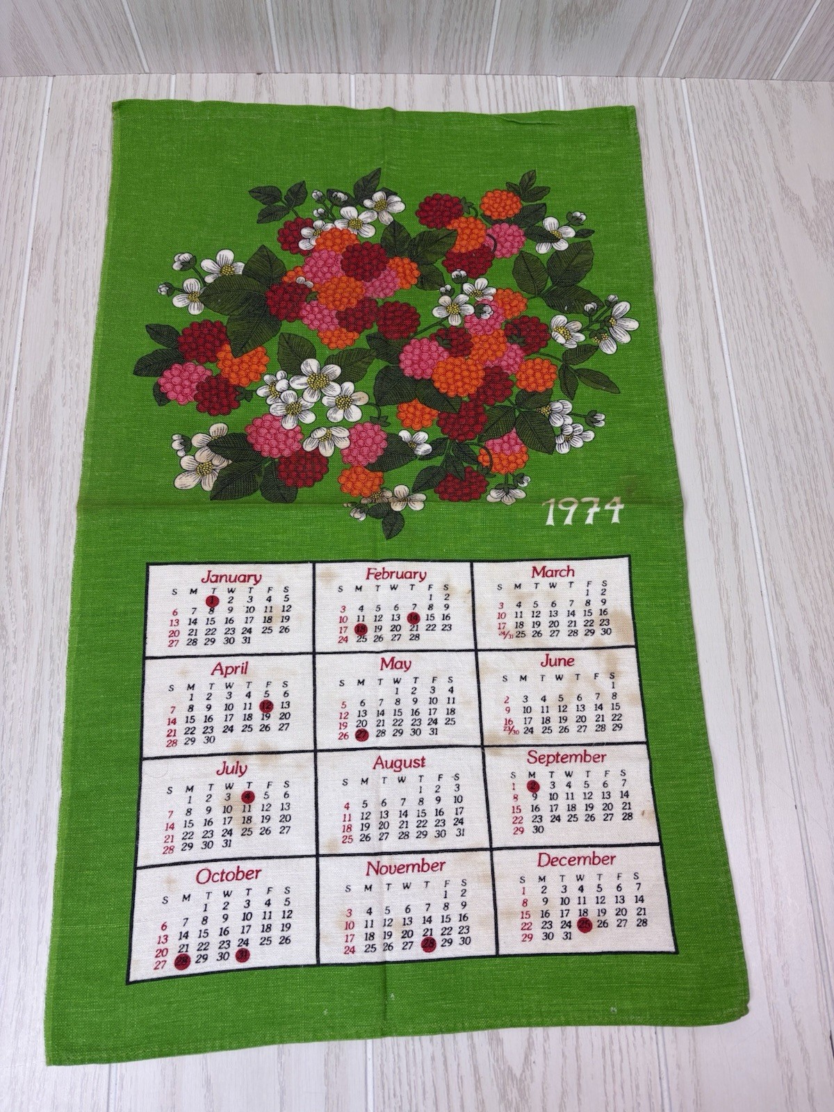 1974 Vintage Linen Calendar Tea Towel Berries Fruit Flowers Floral FLAWS 1974 Vintage Linen Calendar Tea Towel Berries Fruit Flowers Floral FLAWS