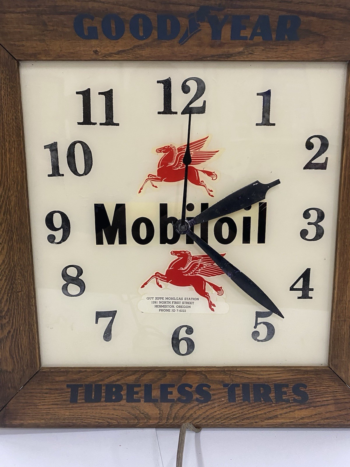 Vintage 1950’s Mobil Pegasus Goodyear Tires Advertising Clock Hermiston Oregon