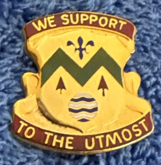 DUI Di U.S. Army 528th Support Crest Pin D3