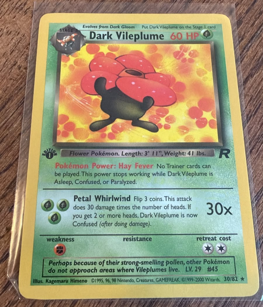 Pokemon Dark Vileplume 30/82 1st Edition Rare Team Rocket WOTC 2000