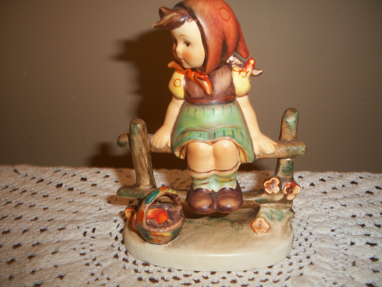 Vintage 1982 Hummel Goebel \