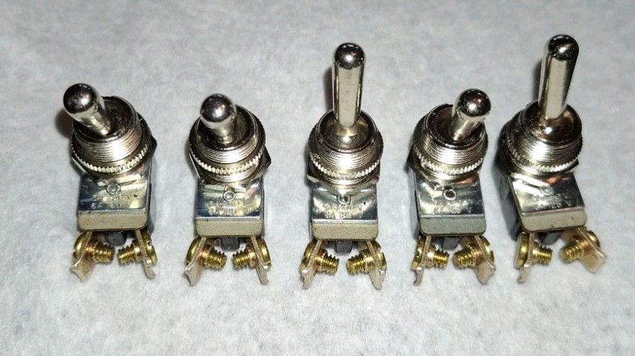 LOT OF 5 METAL TOGGLE SWITCHES SPST ON-OFF SCREW TERMINALS 3A 240V 6A 125V