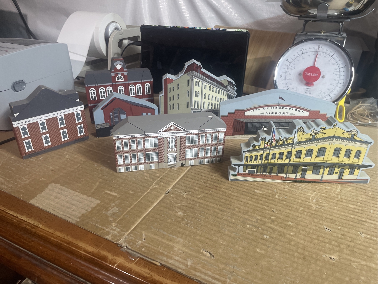 Lot Of 13 The Cats Meow & More Wood Village Hagerstown Pieces 1989, 90’s To Now