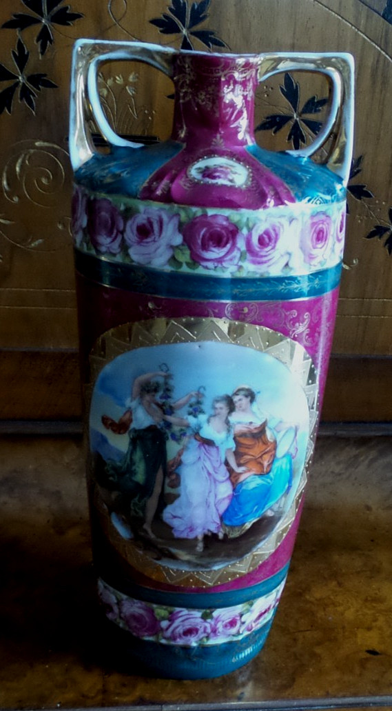 Antique Gorgeous Prov Saxe E.S. Germany Vase Three Young Maidens 12\