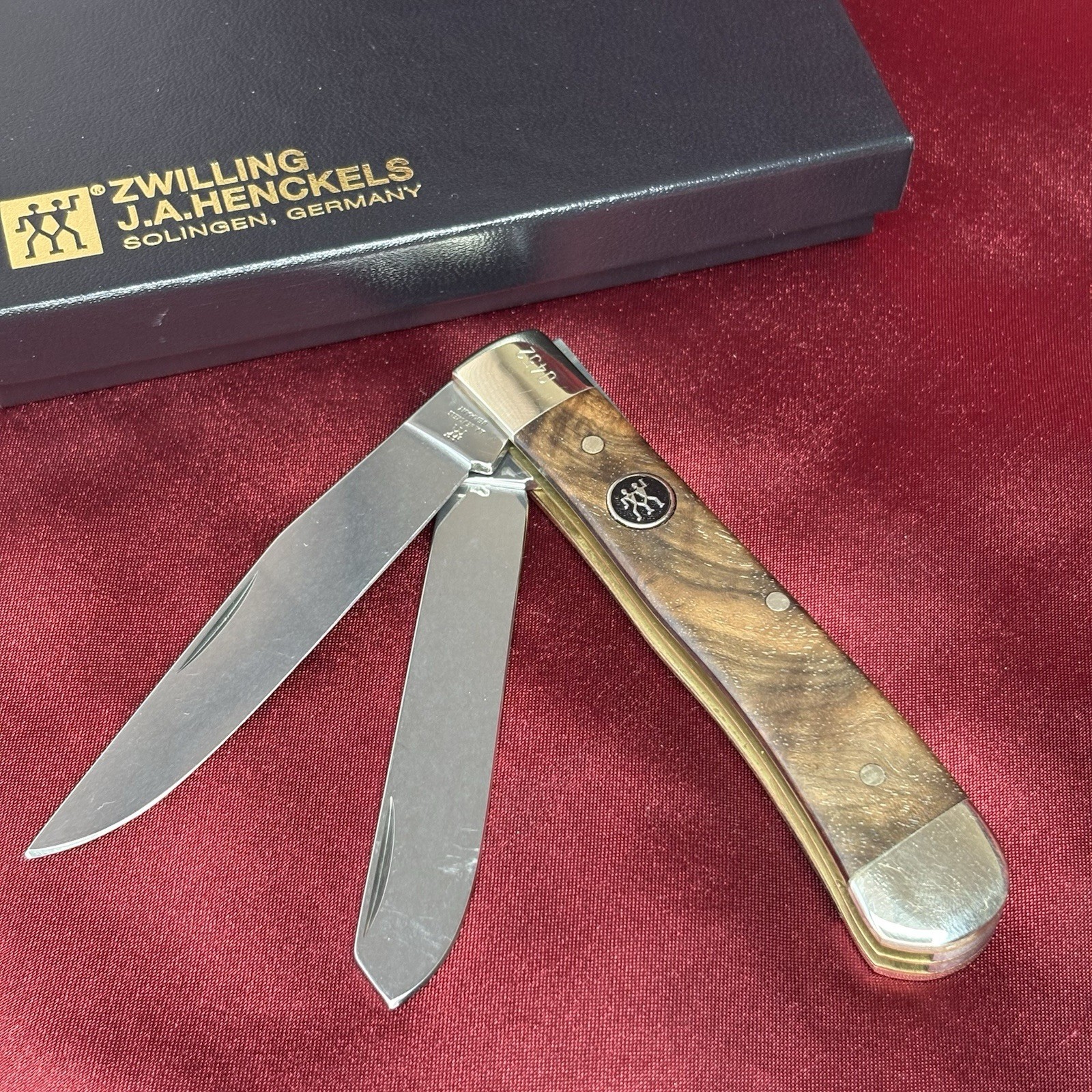 Zwilling JA Henckels Solingen Premium HK5 Gunstock Walnut Trapper Pocket Knife