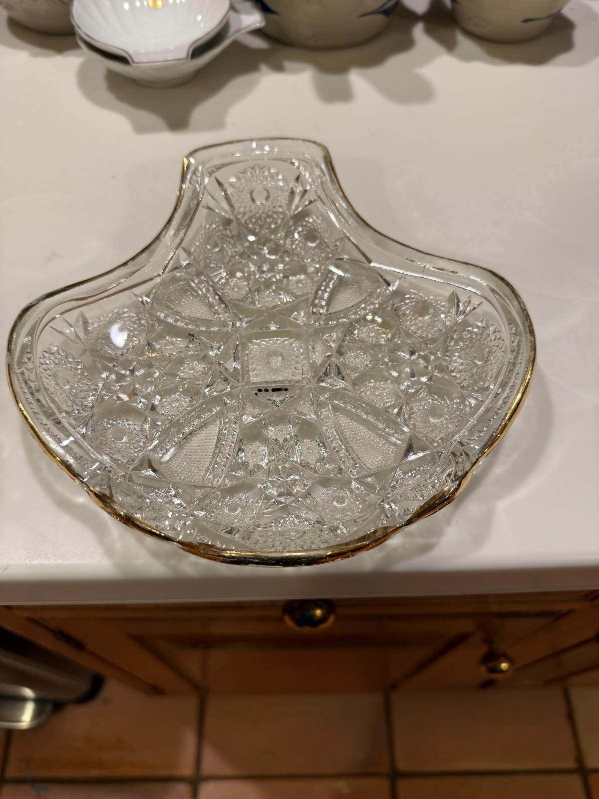 Vintage Cut Clear Glass Sea Shell Fan Trinket Candy Dish GOLD RIM 7.5