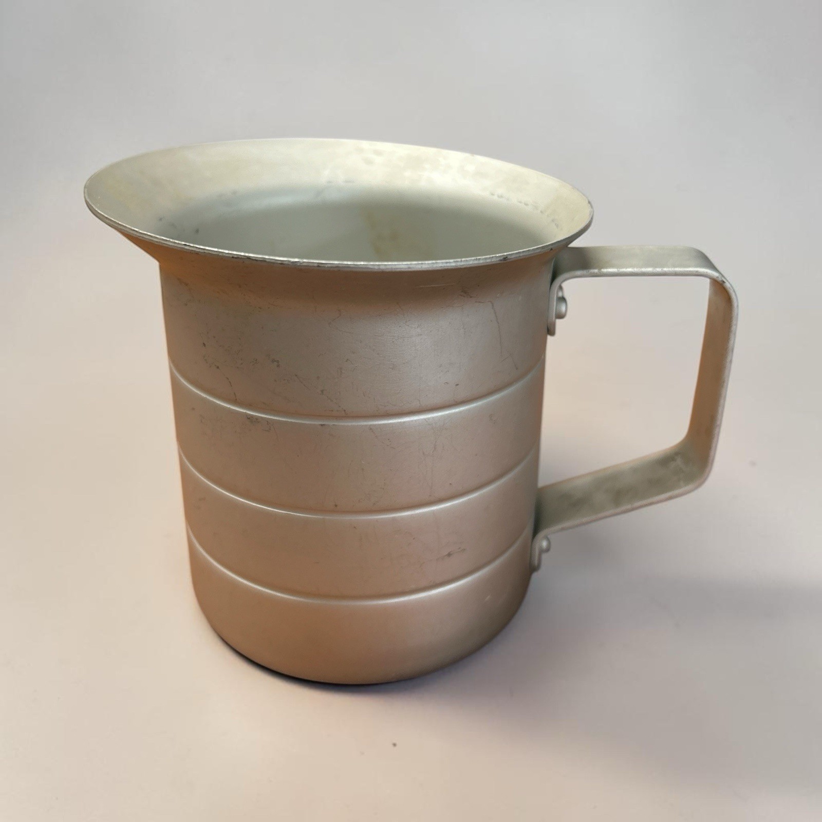 Vintage Dura Ware New York Aluminum Pitcher #750 1/2 Quart
