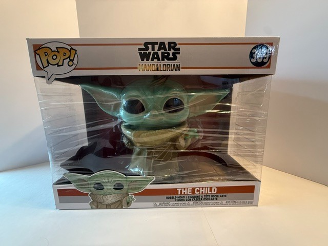 Funko Pop Star Wars Mandalorian The Child Grogu #369 10 Inch Jumbo Bobble-Head
