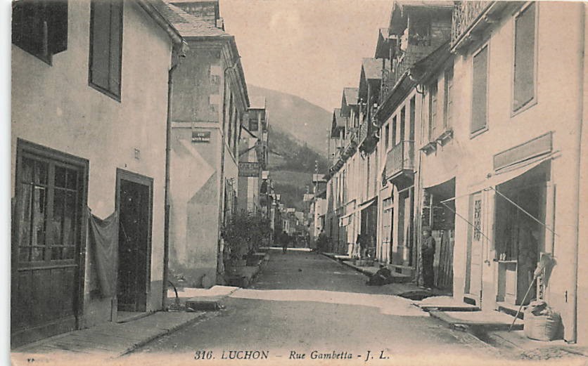Postcard France: Rue Gambetta Street Scene, Luchon, DB
