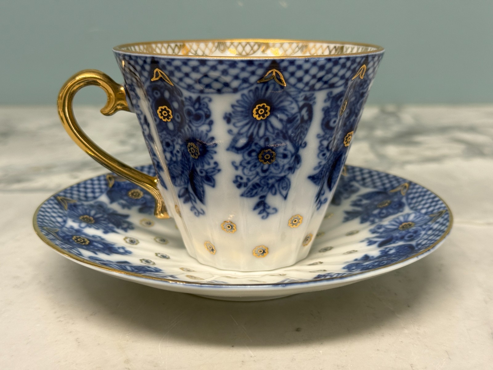Lomonosov Russian Vtg Porcelain Fluted Teacup and Saucer Set Cobalt Blue Lomonosov Russian Vtg Porcelain Fluted Teacup and Saucer Set Cobalt Blue