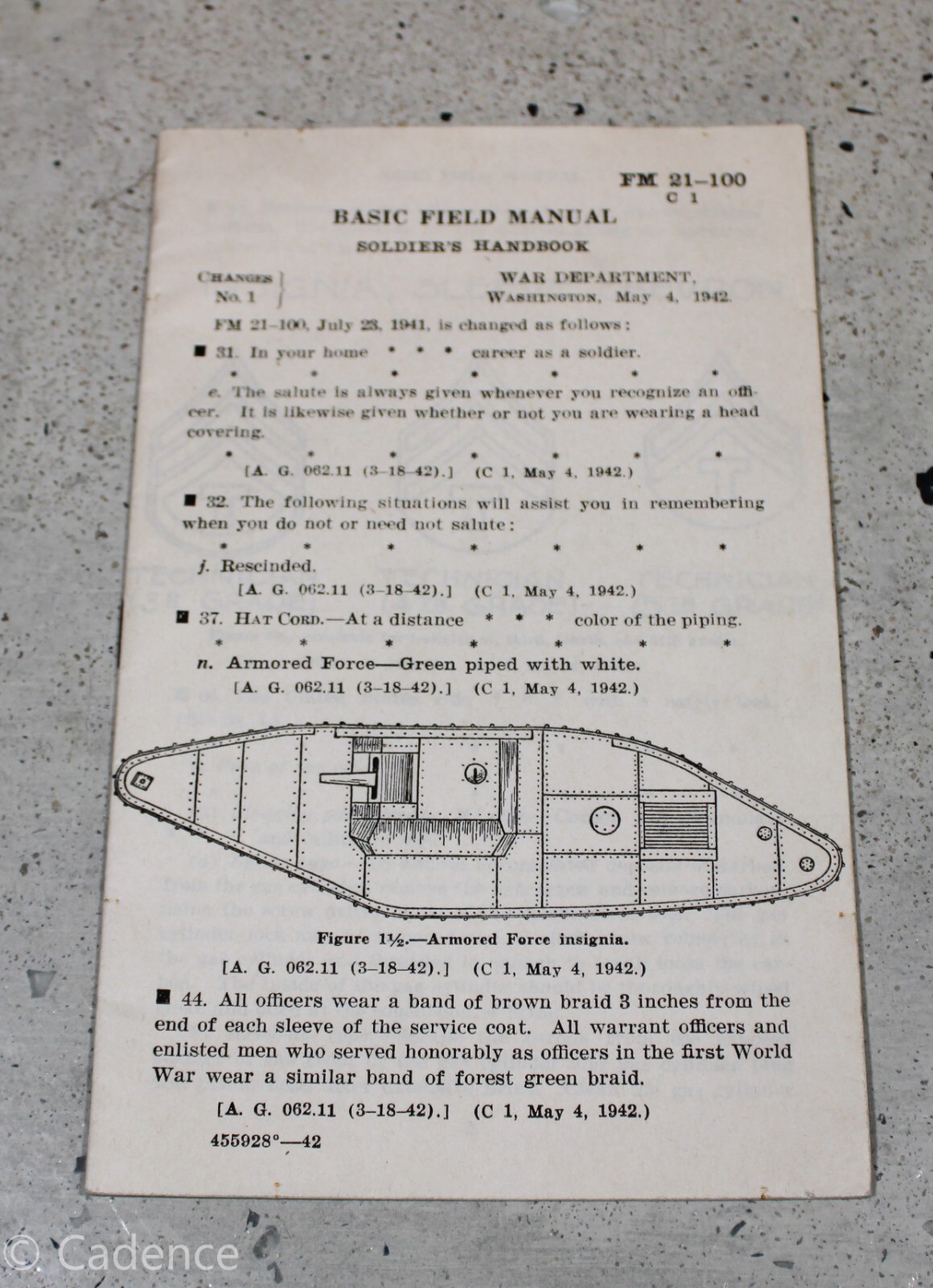 US WW2 May 4, 1942 Soldier's Handbook Basic Field Manual W/ Armored Insignia T03 US WW2 May 4, 1942 Soldier's Handbook Basic Field Manual W/ Armored Insignia T03
