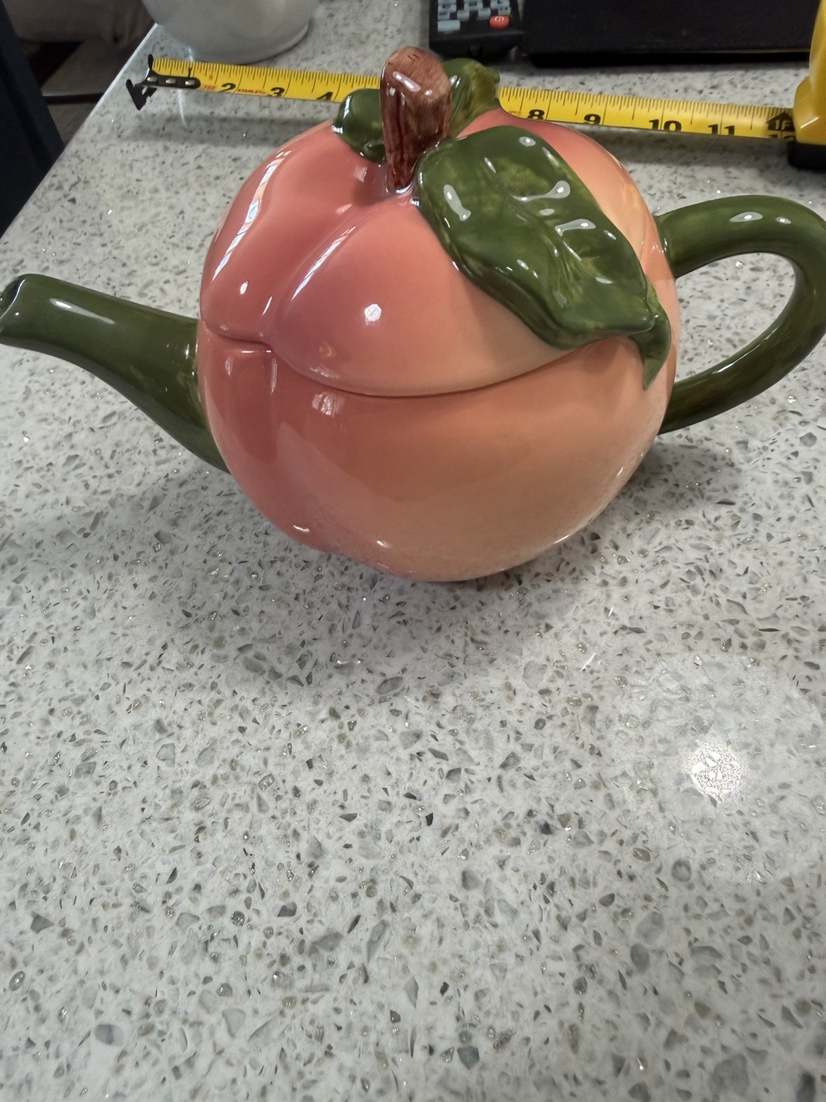 Telaflora Ceramic Peach Shaped Teapot With Lid Pre-Owned In Excellent Condition