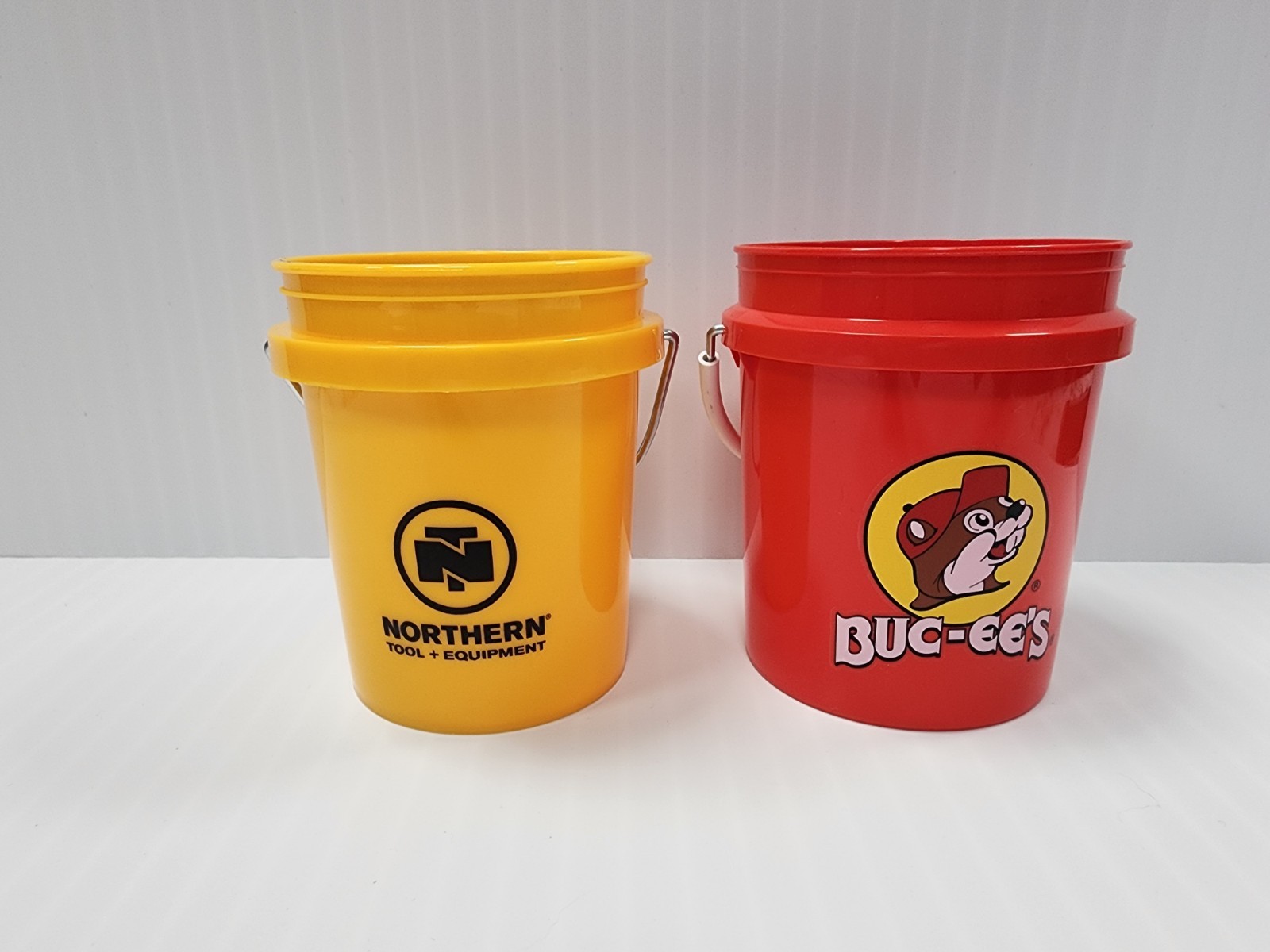 Buc-ee’s Red Mini Bucket & Northern Tool Mini Bucket 2pk