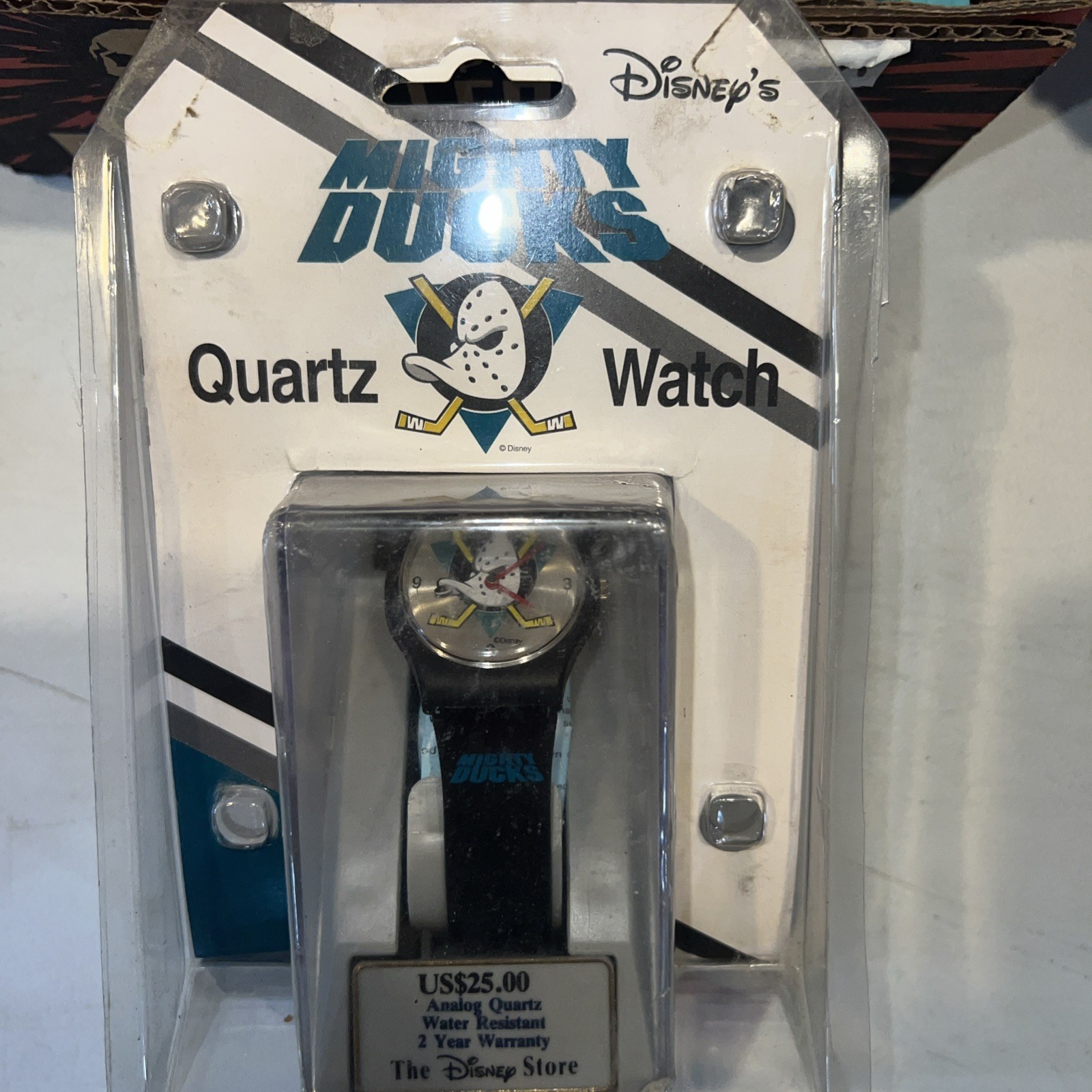 DISNEY\'S MIGHTY DUCKS WATCH WITH ROTATING PUCK IN CASE EXTREMELY RARE VINTAGE